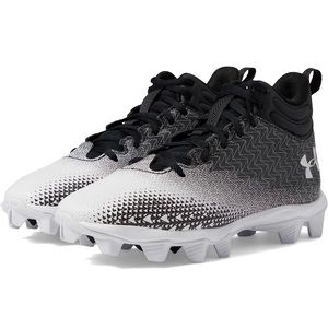 UNDER ARMOUR football CLEATS. SIZE 3 boys